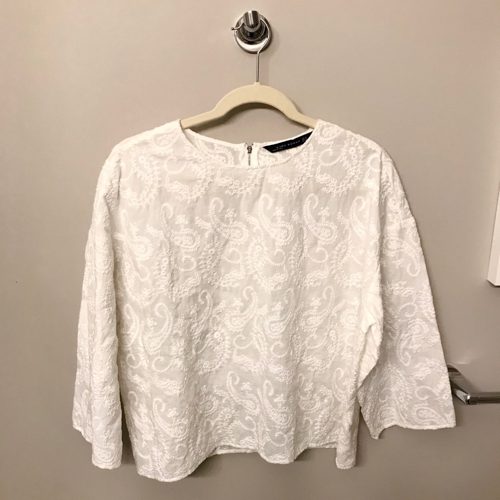 🔥Zara White Embroidered Paisley Top Medium